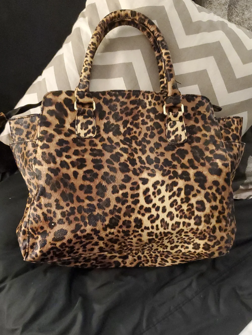 Women’s Tan Leopard Bow Satchel Handbag With Gold Stud Accents